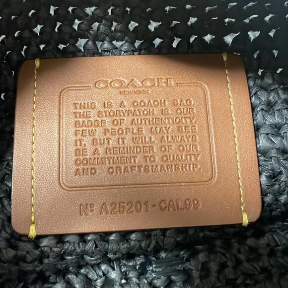 Auth COACH - cal99 Black Straw Shoulder Bag - Picture 7 of 9